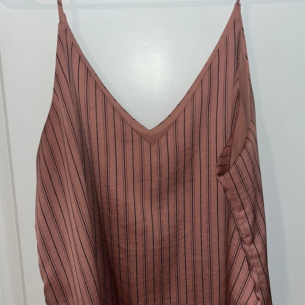 Express Top - Picture 3 of 5